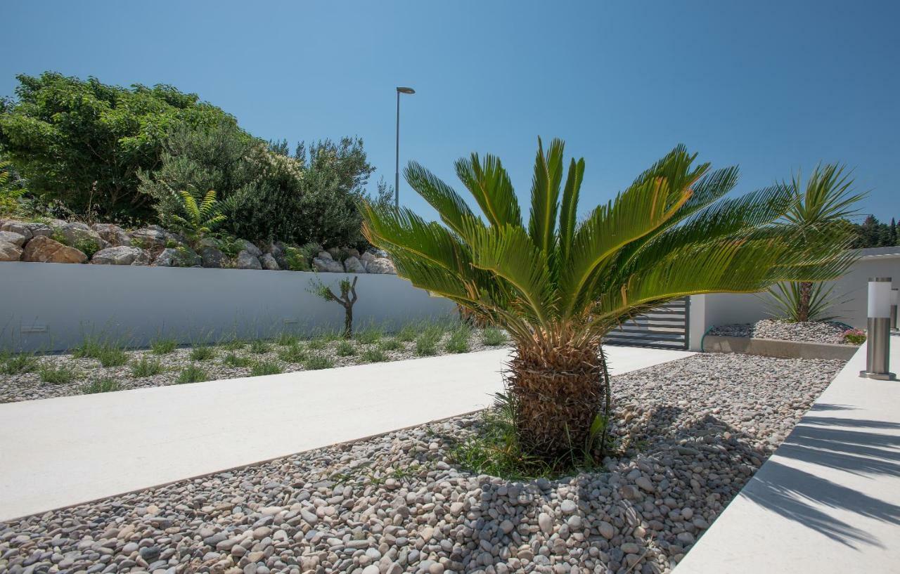 Apartments Villa Hadria Makarska Eksteriør billede