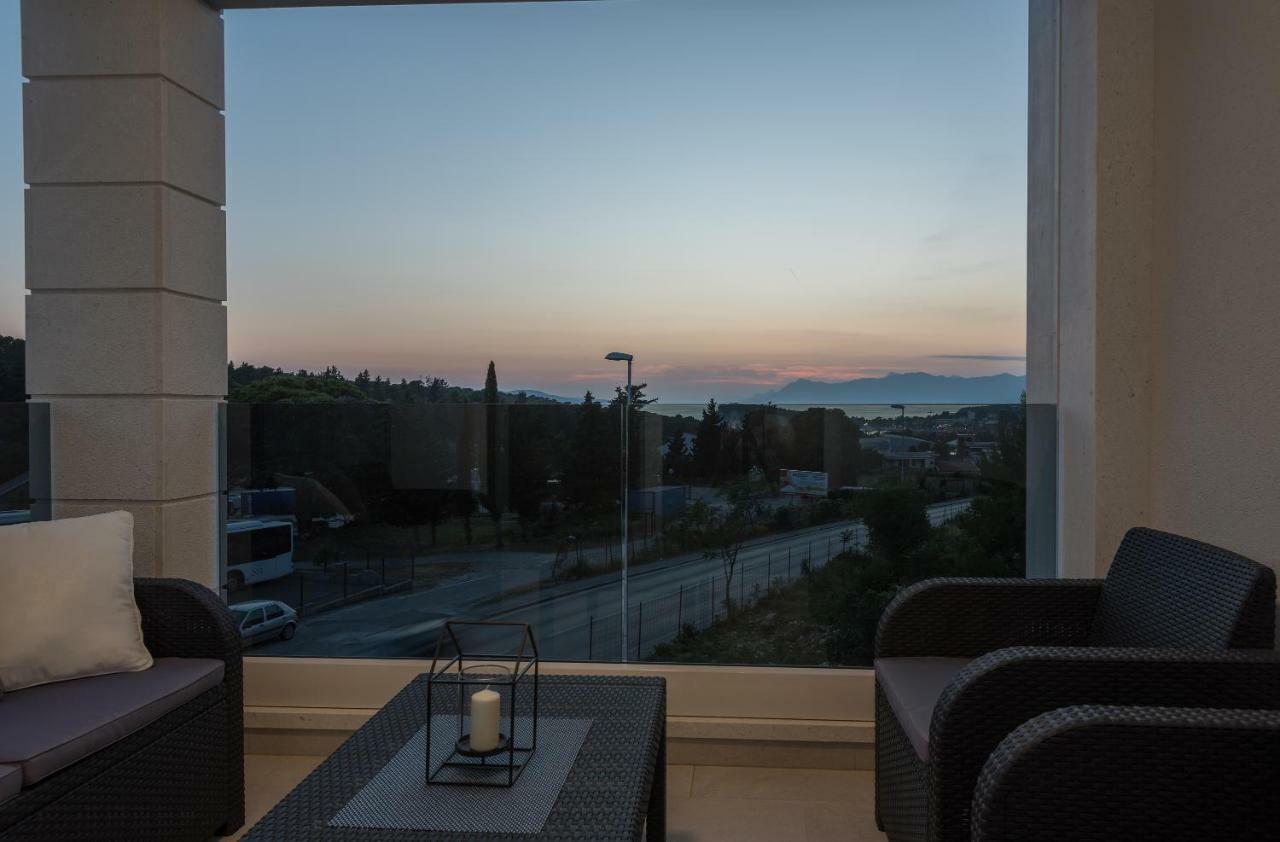 Apartments Villa Hadria Makarska Eksteriør billede