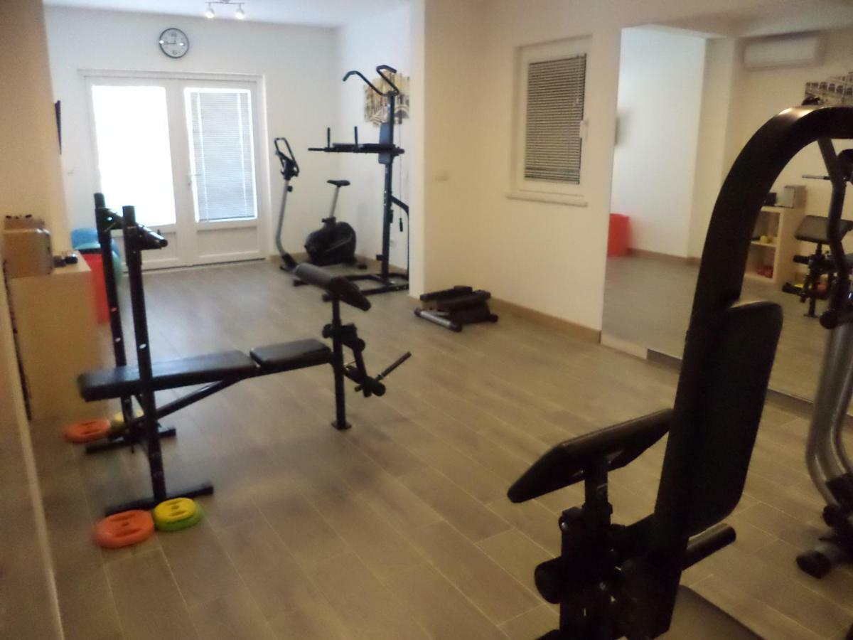 Apartments Villa Hadria Makarska Eksteriør billede
